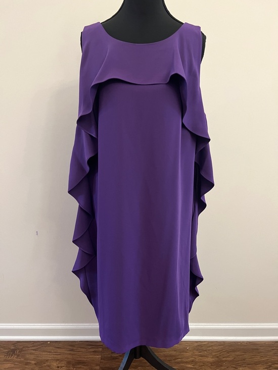 Trina Turk Dresses & Skirts - Trina Turk Purple Ruffle-Trim Midi Dress